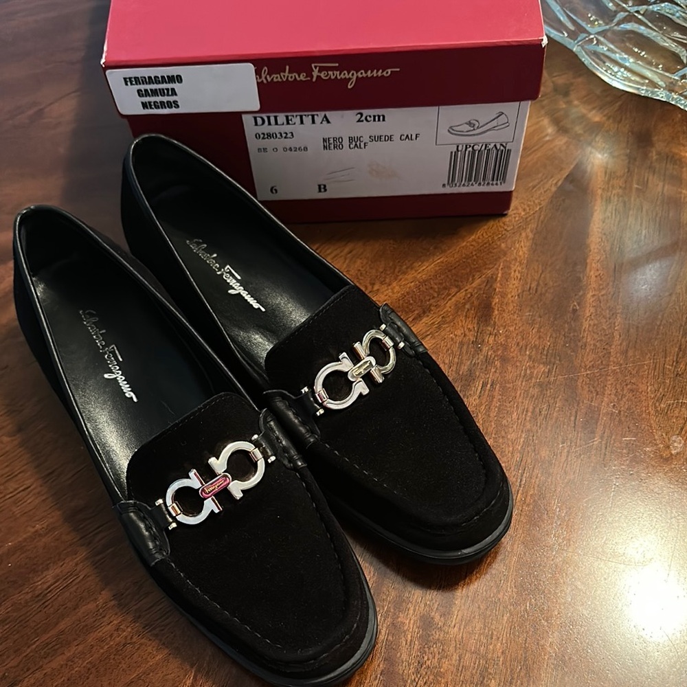 Salvatore Ferragamo Black Loafers w Hardware